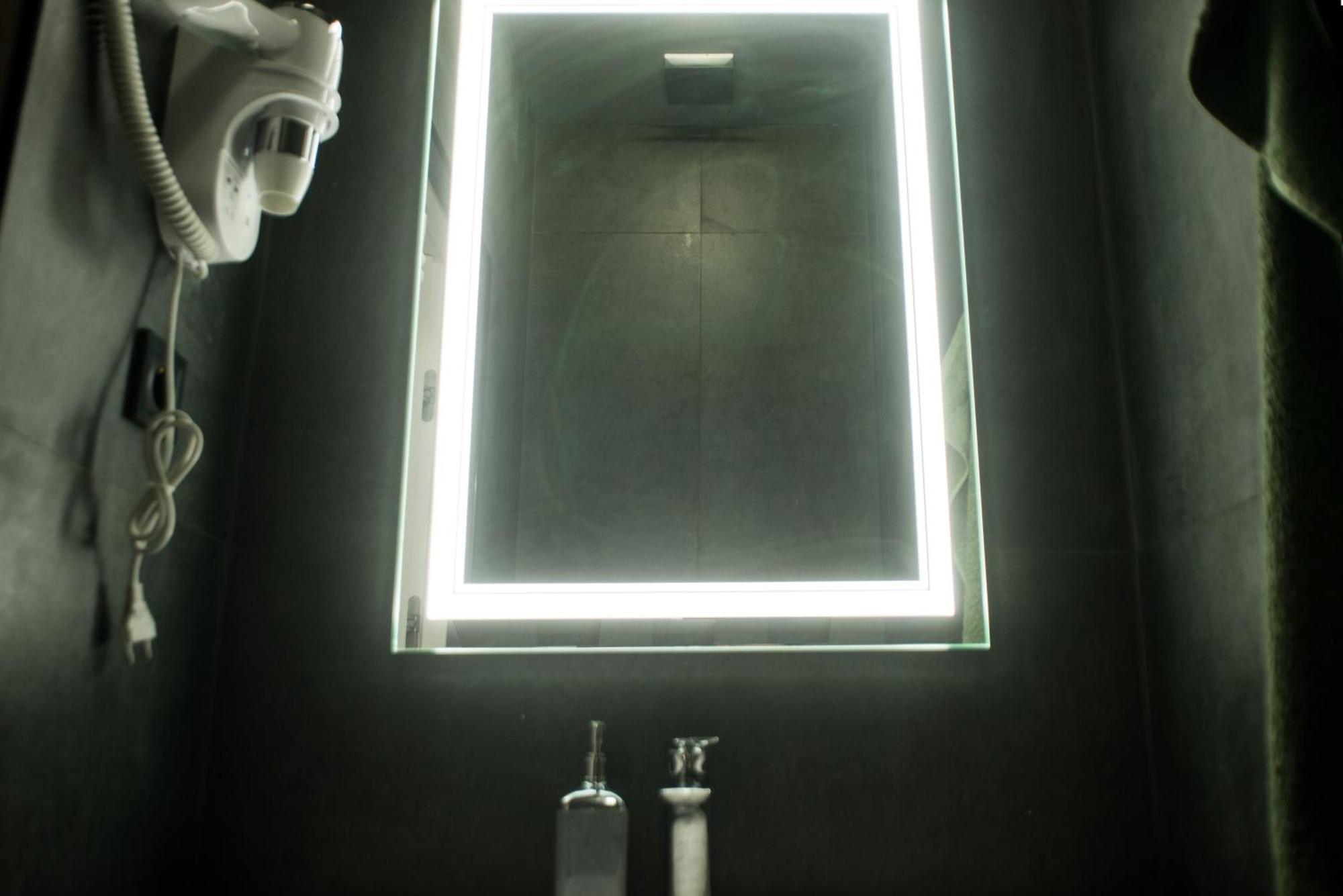 Si-Yo Hostel Uzhhorod Ruang foto